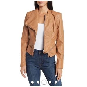 BLANKNYC  NWT Vegan Leather Moto Jacket. Color is Tan. Size Medium